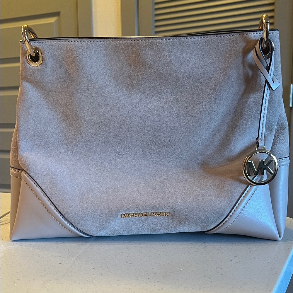 Michael Kors Elegant Shoulder Bag